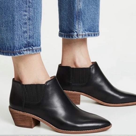 Madewell Sonia Chelsea Ankle Boots. - Picture 1 of 7